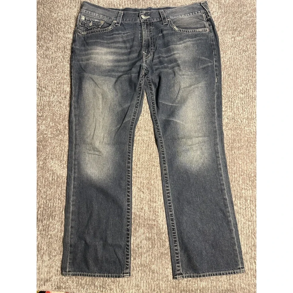 True Religion Men's Medium Wash Blue Straight Fit Denim Jeans 42x30 Flap